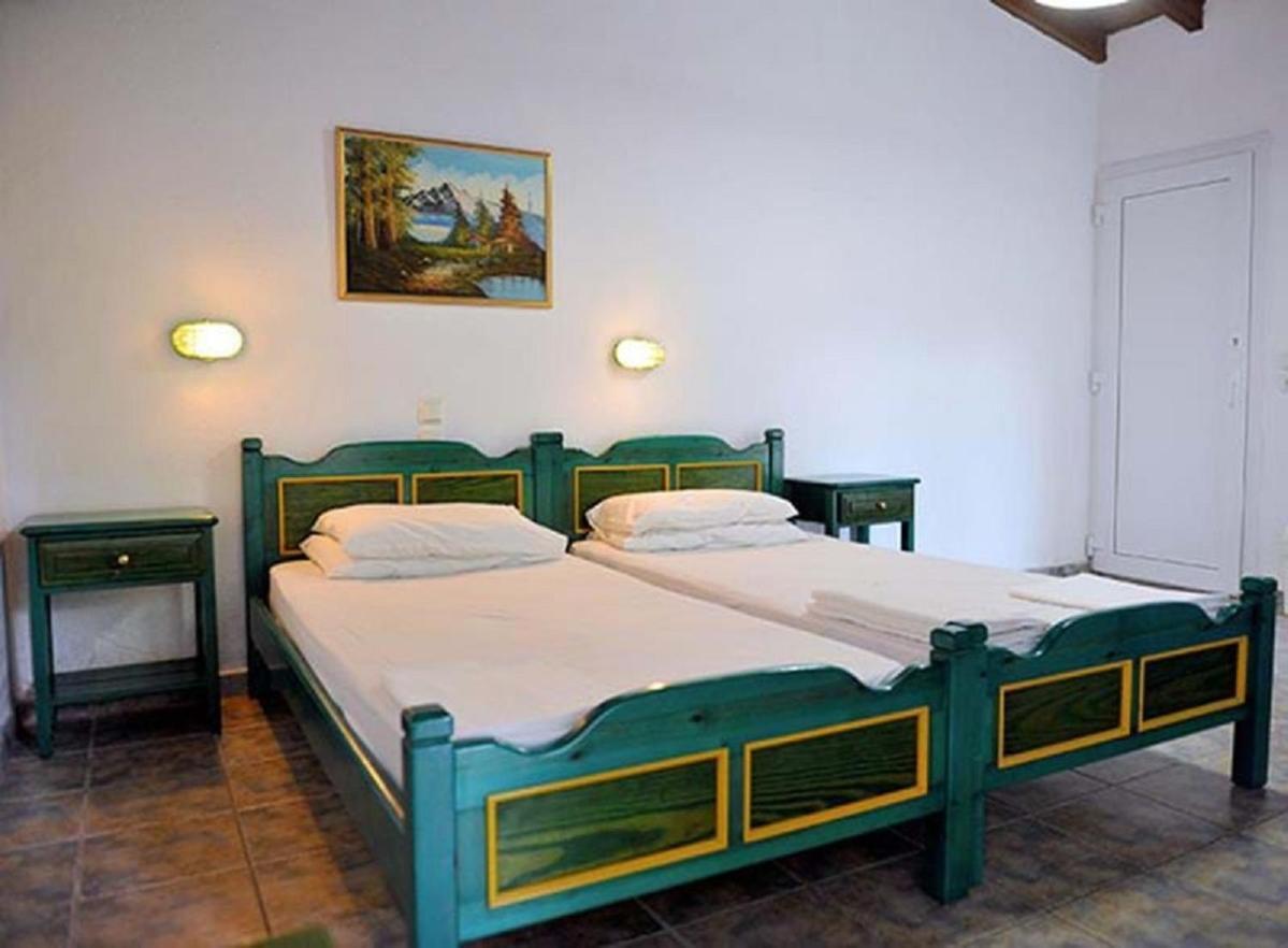 Amalia Apartments Koukounaries Ngoại thất bức ảnh